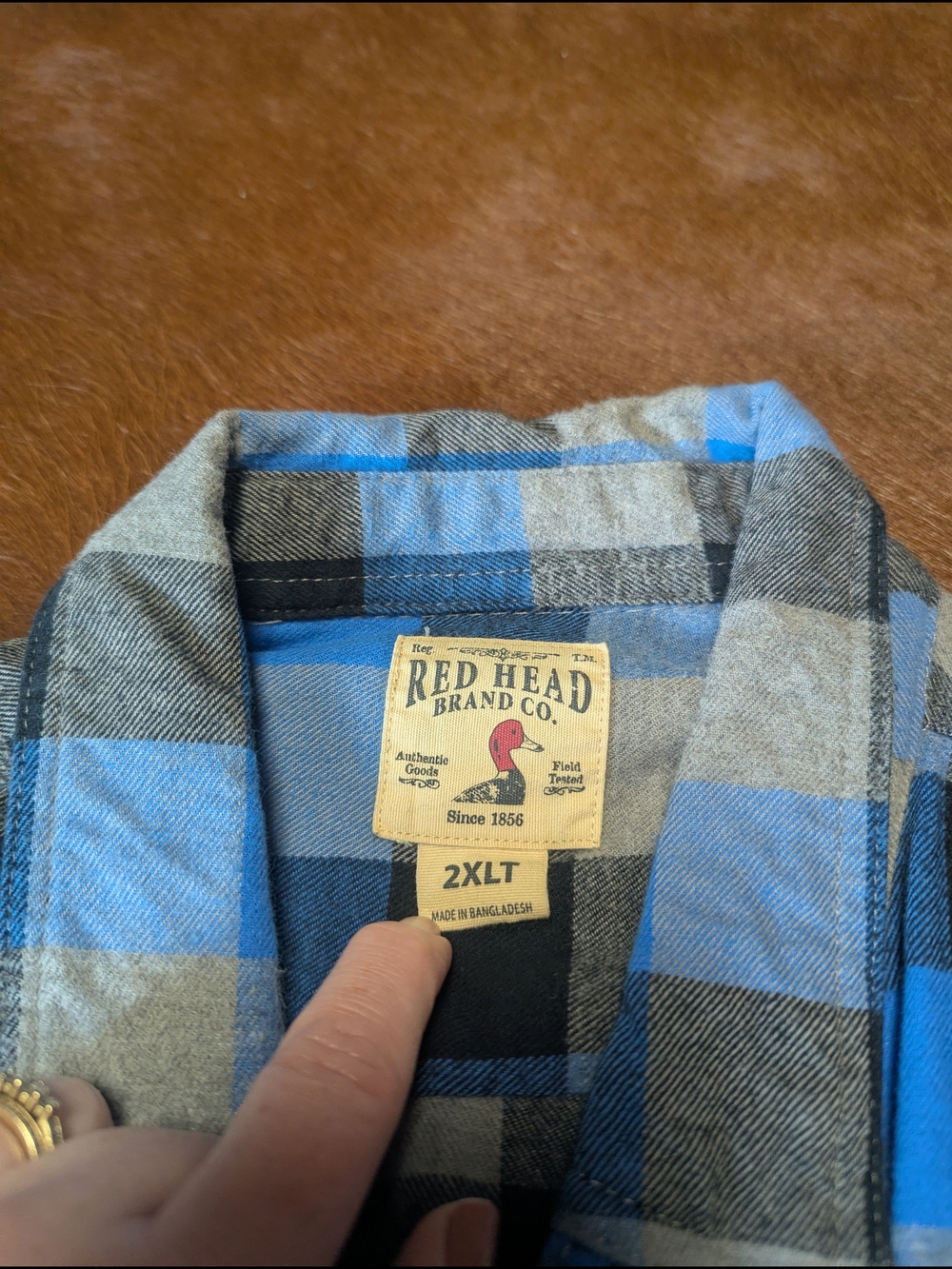 RedHead Men's Blue and Gray Plaid Button-Down Shirt - Beautiful Shirt!